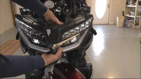 Headlight Remove and Replace
